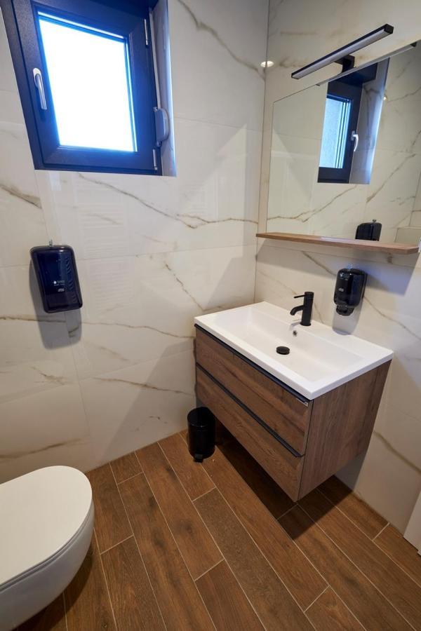Marien Haus Hotel Karlovac Ngoại thất bức ảnh